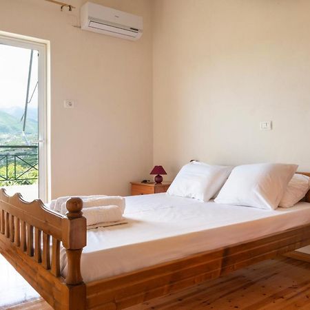 הימארה Janakis Apartments מראה חיצוני תמונה